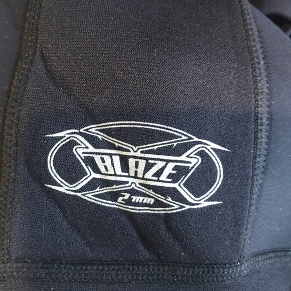 🛑SOLD! Men’s 2mm Springsuit Wetsuit 🛑 - Picture 5 of 6